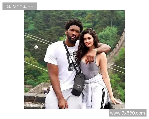 全球足球球星颜值排行榜揭秘 从贝克汉姆到C罗的颜值之争